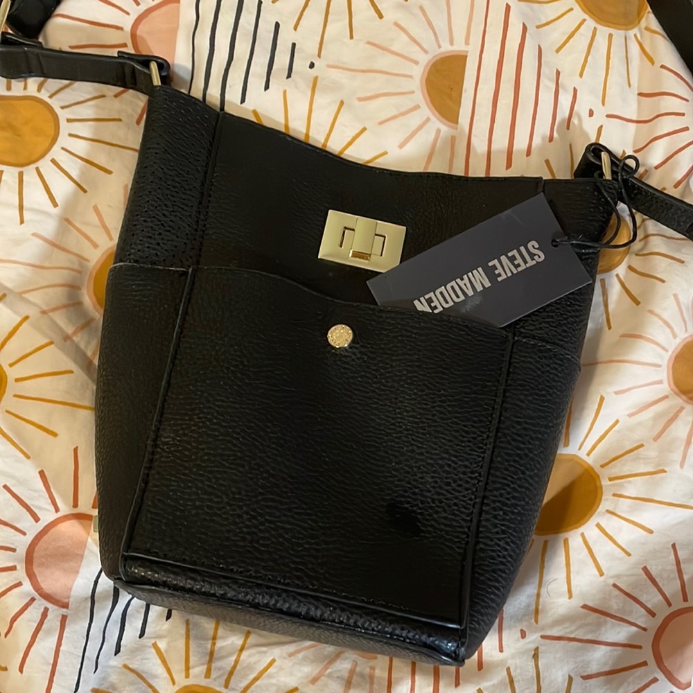 NWT Steve Madden bucket bag